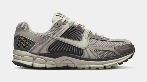 Zoom Vomero 5 Womens Running Shoes (Cobblestone Flat Pewter White) 