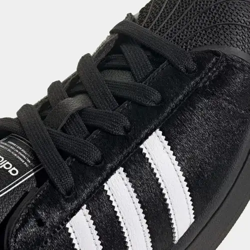 Superstar II Pony Hair Womens Lifestyle Shoes (Core Black/White) DA9345