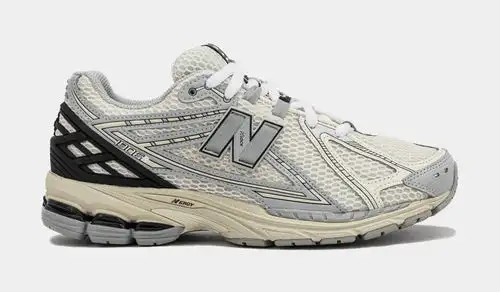 1906R Mens Running Shoes (Beige/Light Grey/White) 1B35232