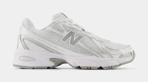 740 Mens Running Shoes (Silver/White) AC6154