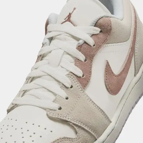 Air Jordan 1 Low SE Legend Light Brown Mens Lifestyle Shoes (Legend Light Brown/Sail/Neutral Grey/Archaeo Brown) 979D16