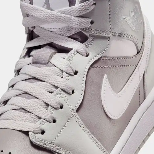 Air Jordan 1 Mid Womens Basketball Shoes (Photon Dust/Atmosphere Grey/White) 82BB01040