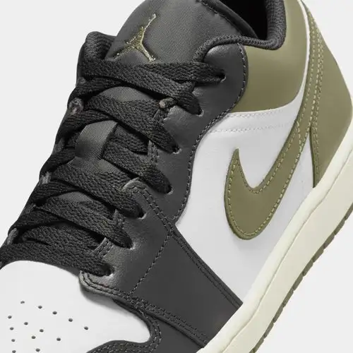 Air Jordan 1 Retro Low Medium Olive Mens Lifestyle Shoes (Black/Medium Olive/White) 242B575