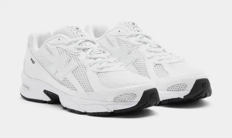 740 Mens Running Shoes (White White) 