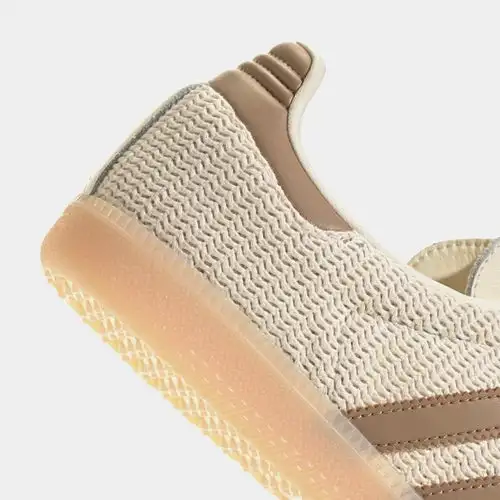 Samba OG Mens Lifestyle Shoes (Cream White Cardboard Crystal Sand)
