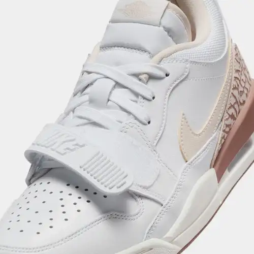 Air Jordan Legacy 312 Low Womens Basketball Shoes (White/Archaeo Brown/Sail/Legend Light Brown) 057367