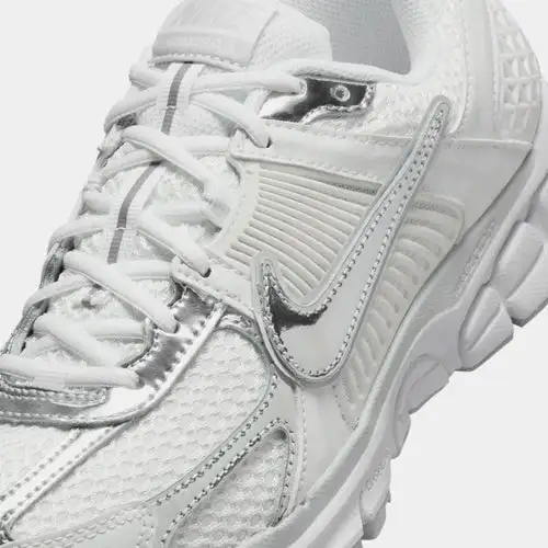 Zoom Vomero 5 Chrome Toe Womens Running Shoes (White/Metallic Silver/Summit White) 5C88A743
