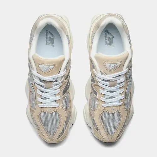 9060 Mens Running Shoes (Light Brown /Grey/White) 24B7738