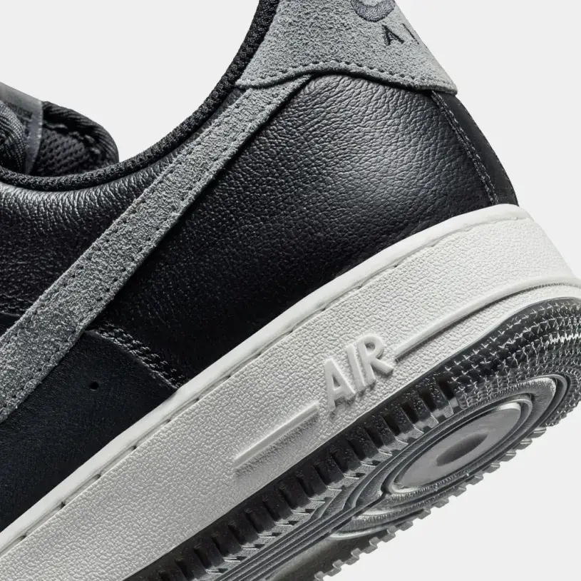 Air Force 1 '07 LV8 Smoke Grey Mens Lifestyle Shoes (Smoke Grey Black) 