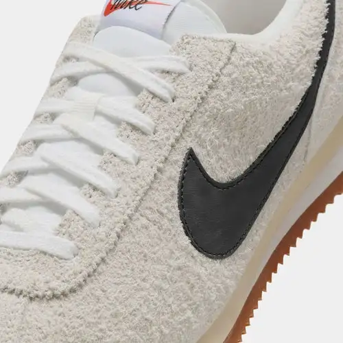 Cortez Vintage Summit White Muslin Womens Running Shoes (Summit White Muslin Gum Medium Brown Black) 