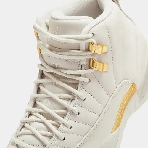 Air Jordan 12 Retro Phantom Womens Lifestyle Shoes (Phantom/Metallic Gold/White) 6AE763