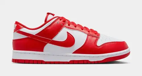 Dunk Low Retro Mens Lifestyle Shoes (White/University Red) 97F805