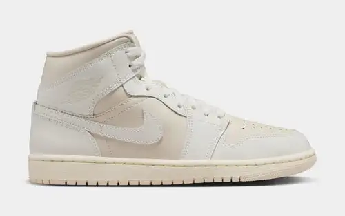 Air Jordan 1 Retro Mid Sail Womens Lifestyle Shoes (Legend Light Brown/Sail/Muslin) 2B6556