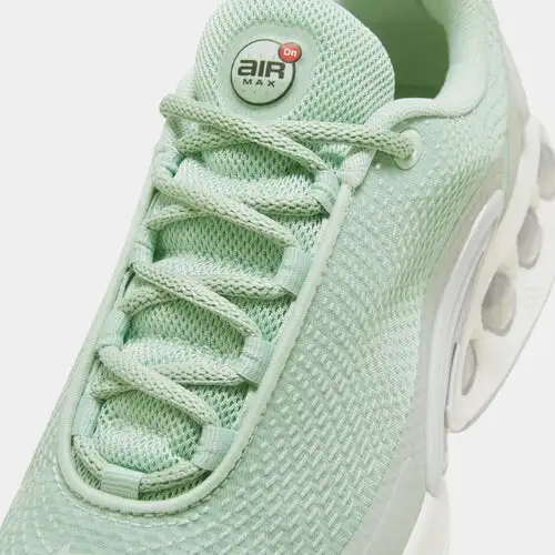 Air Max DN Seafoam Womens Lifestyle Shoes (Seafoam/Metallic Silver/Sail) 0614119