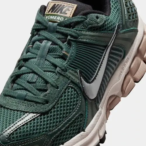 Zoom Vomero 5 Womens Running Shoes (Vintage Green/Chrome/Light Orewood Brown/Hemp) C106F790