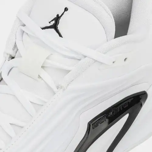 Luka 3 TB Mens Basketball Shoes (White/Black) 26AB489