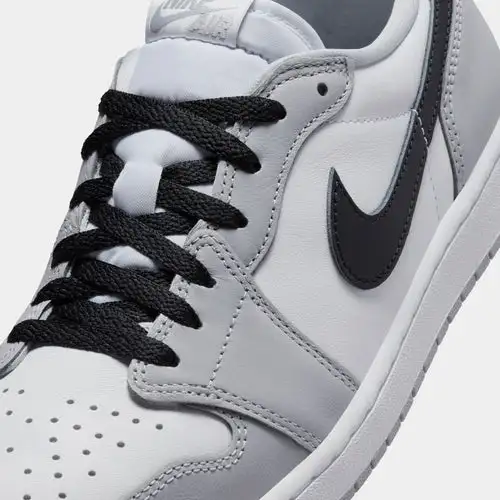 Air Jordan 1 Retro Low OG Wolf Grey Mens Lifestyle Shoes (White/Black/Wolf Grey) 30BB569