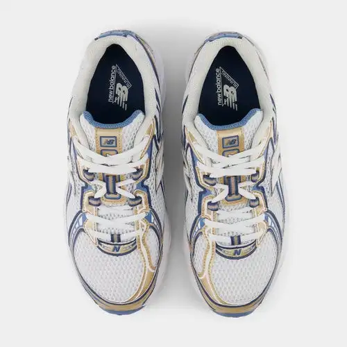 740 Mens Running Shoes (Blue/Gold)