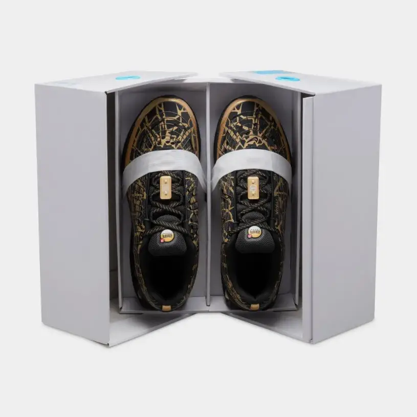 Air Max DN Doernbecher Connor Mens Running Shoes (Multi Color Gold Black) 