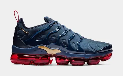 Air Vapormax Plus Mens Running Shoes (Midnight Navy/Metallic Gold/Black) FADE3285