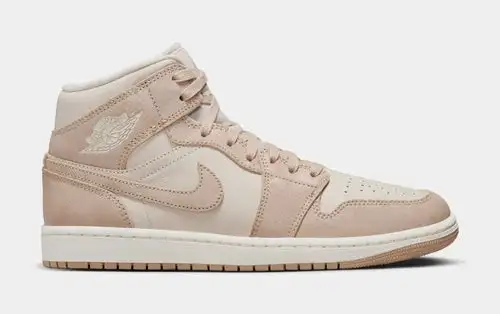 Air Jordan 1 Mid SE Womens Lifestyle Shoes (Beige/Brown) 8ADC8421