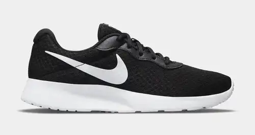 Tanjun Womens Running Shoes (Black)
