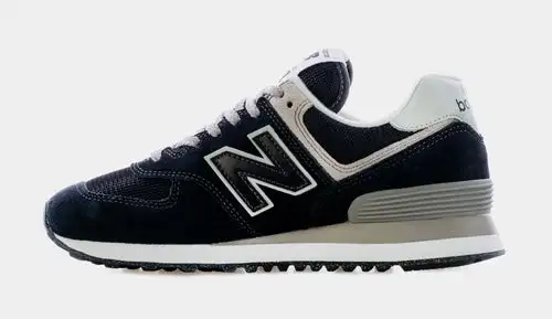 574 Core Womens Running Shoes (Black) 384580