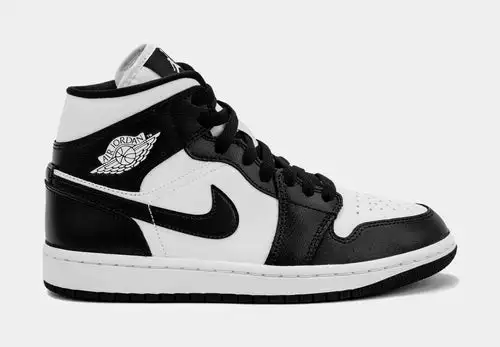 Air Jordan 1 Retro Mid Panda Womens Lifestyle Shoes (Black/White) 6150639