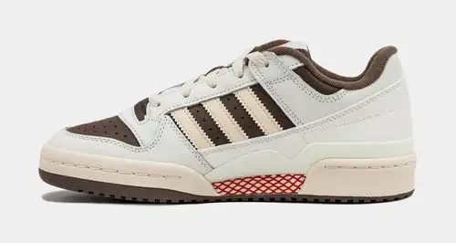 Shoe Palace Exclusive Forum Low Mens Basketball Shoes (White/Brown) 0ABF6260