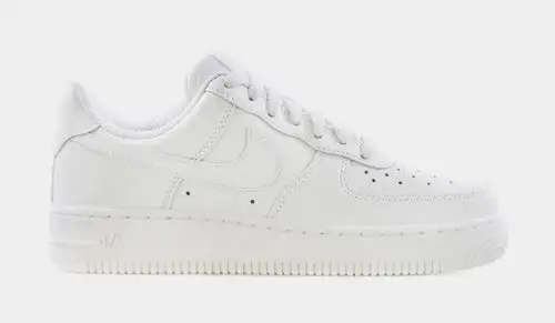 Air Force 1 07 Womens Lifestyle Shoes (White) 3441092