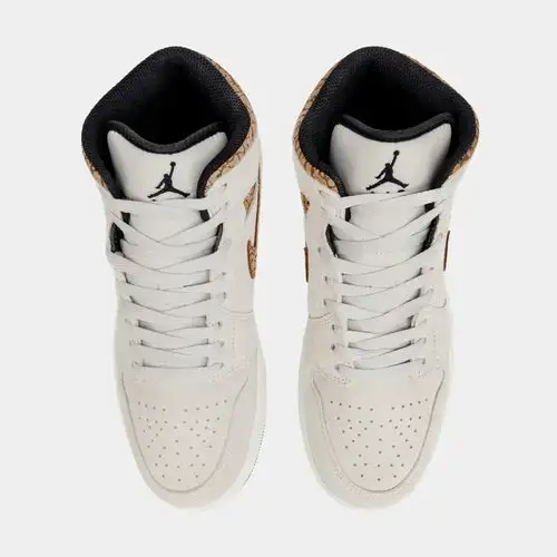 Air Jordan 1 Retro Mid SE Brown Elephant Mens Lifestyle Shoes (Light Orewood Brown Metallic Gold)