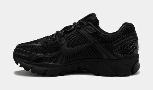 Zoom Vomero 5 Triple Black Mens Running Shoes (Black) 483110