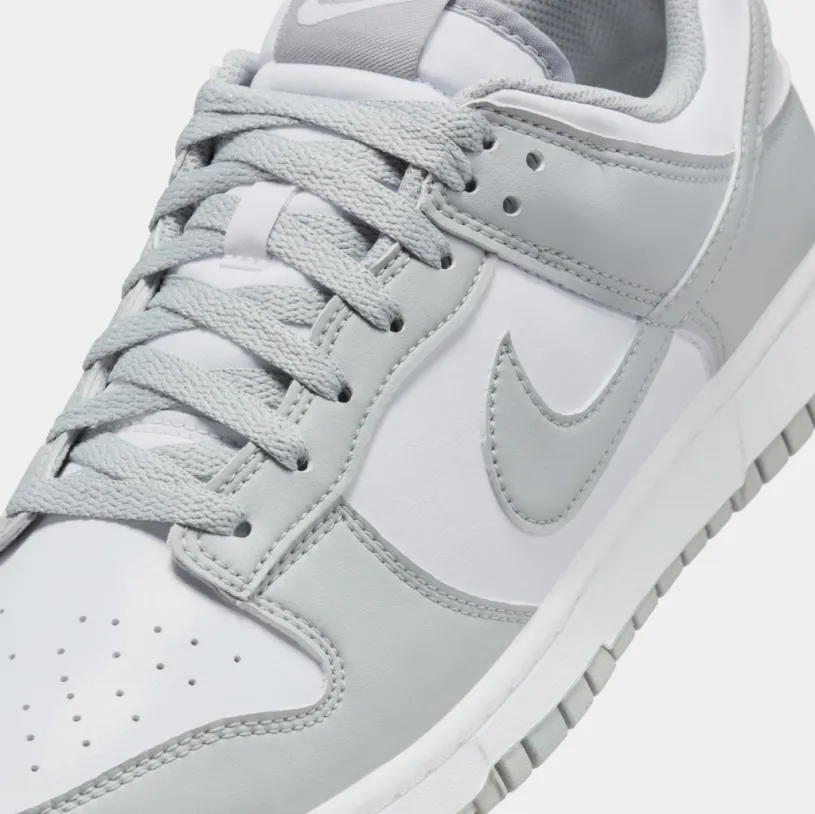 Dunk Low Retro Mens Basketball Shoes (White/Light Smoke Grey)