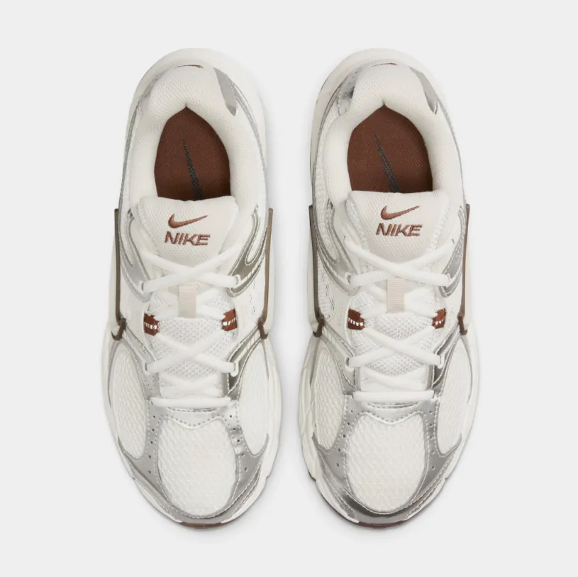 V5 RNR Womens Running Shoes (Sail/Fauna Brown/Phantom/Light Orewood Brown)