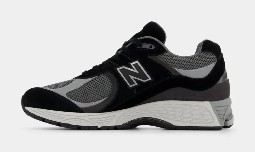 2002R Mens Running Shoes (Black Grey) 