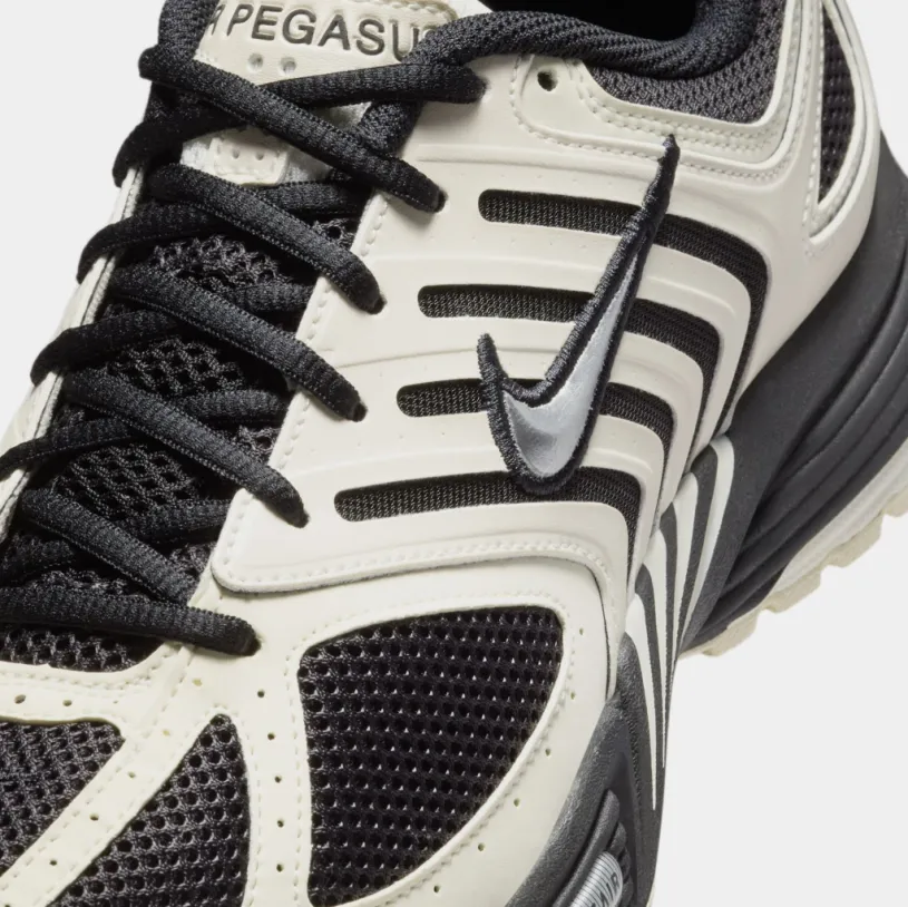 Air Pegasus 2005 Mens Running Shoes (Pale Ivory/Metallic Silver/Coconut Milk/Black)