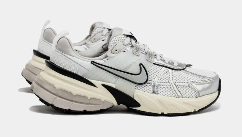 V2K Run Womens Running Shoes (Pure Platinum Light Iron Ore) 