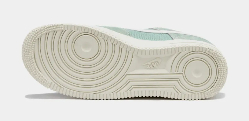 Air Force 1 '07 LV8 Enamel Green Mens Lifestyle Shoes (Enamel Green) 